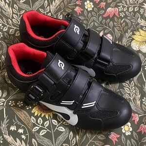 Peloton Cycling Shoes size 38 Spin Cycle Class At Home Bike Biking Black RedNew